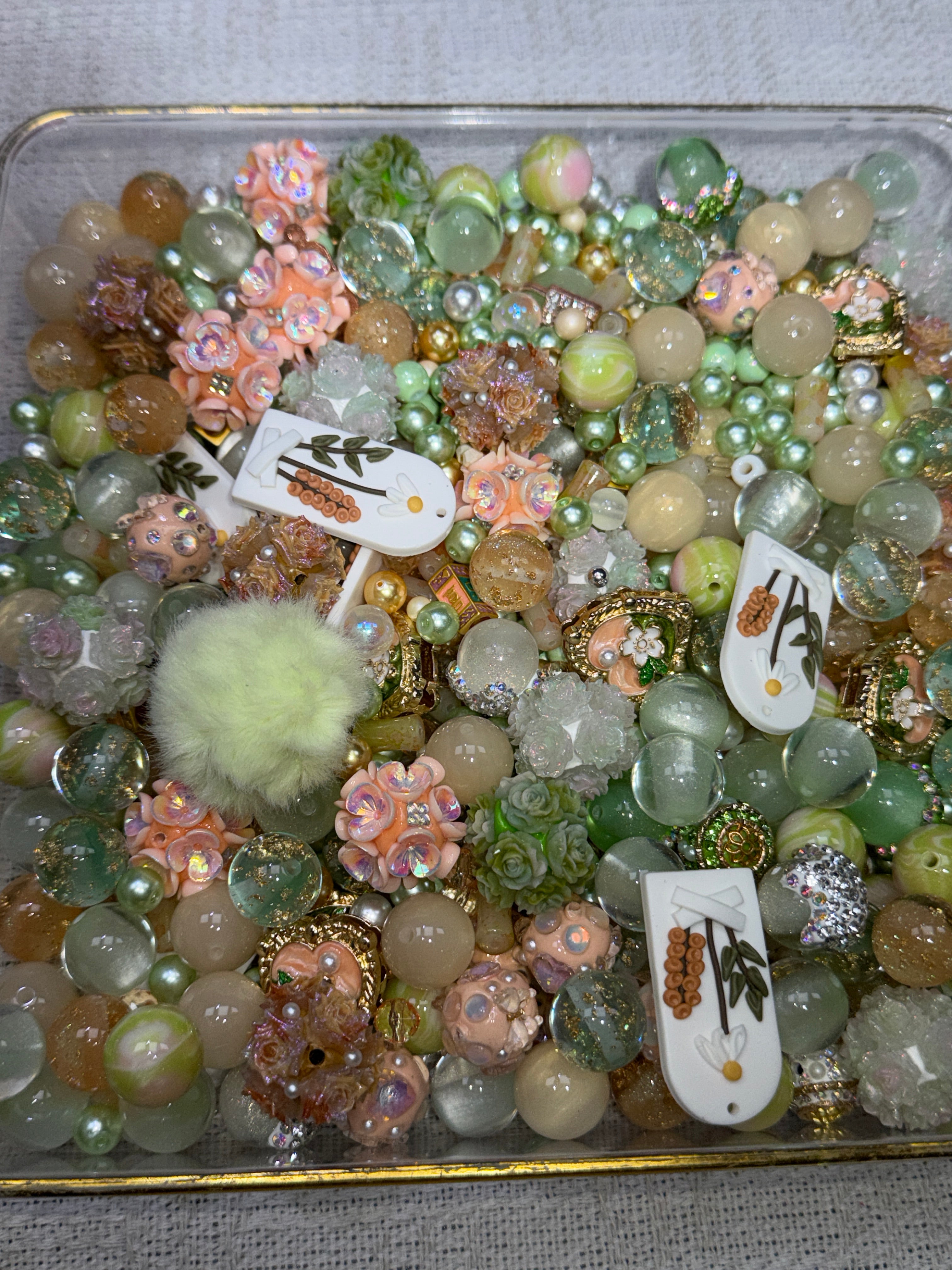 【 BOGO】【NEW】【Key Chain/Jewelry/Pen】Live Product-Rome Mixing